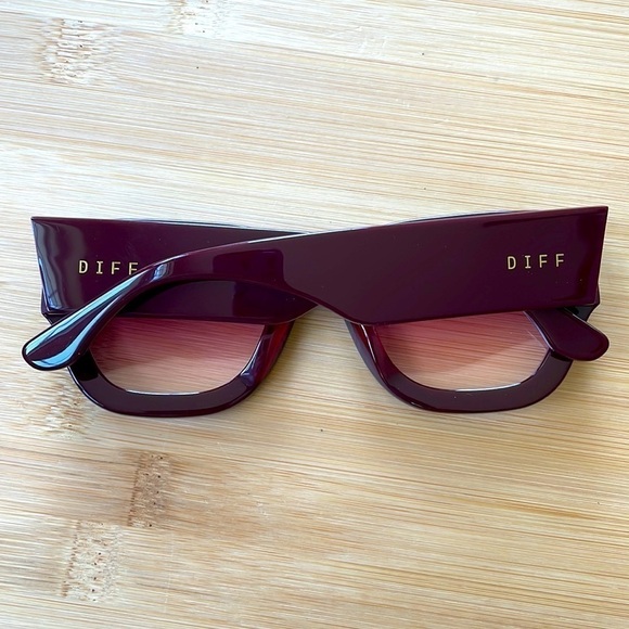 Brand New Diff Eyewear Arden Boxy Square Claret Wine Sunglasses 100% UV Protect - Picture 7 of 14